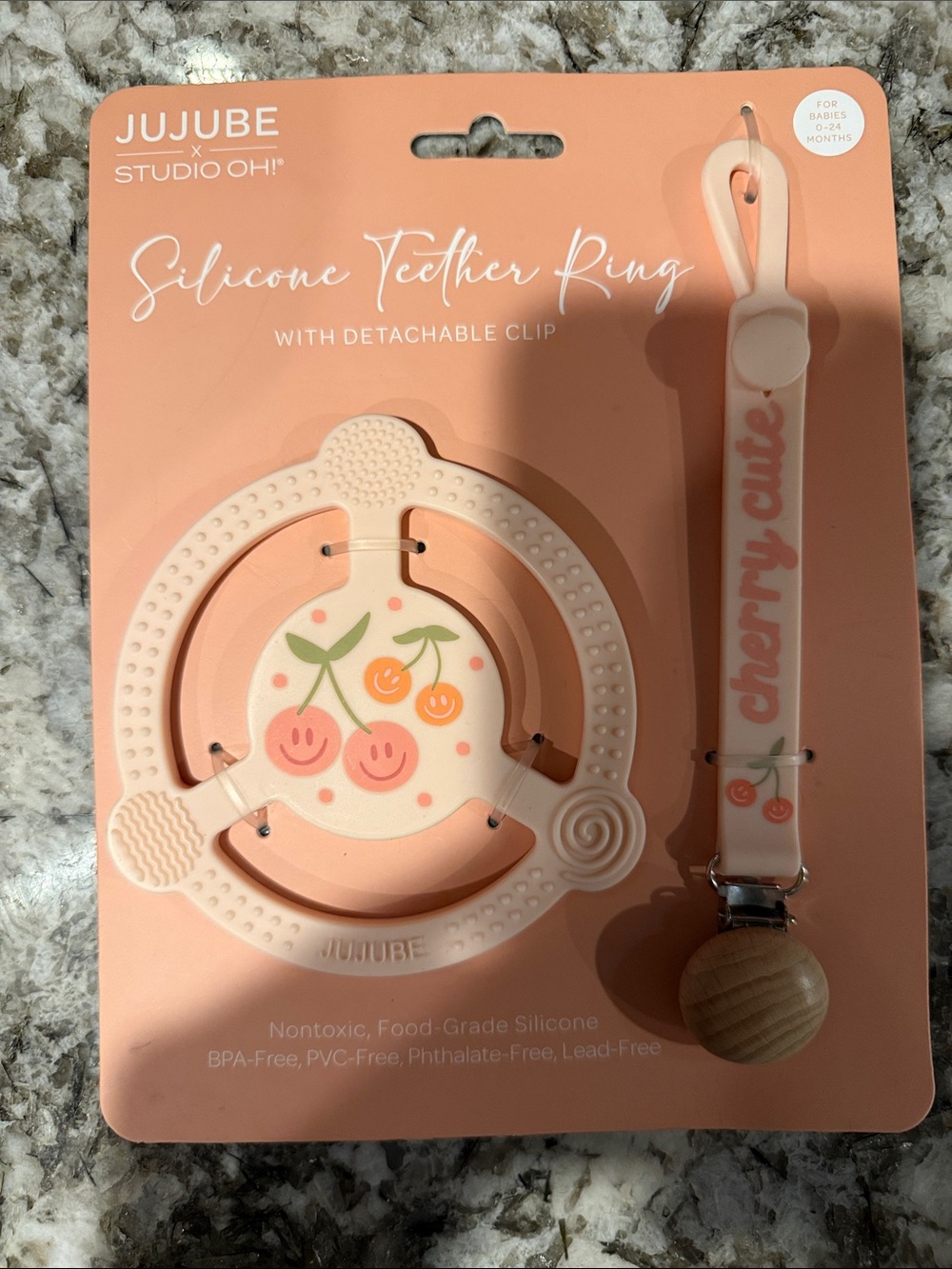 JUJUBE Silicone Teether Ring with Cherry Clip - Peach